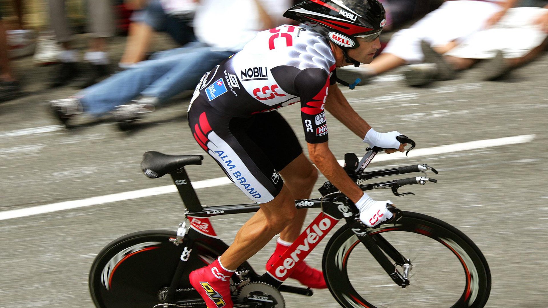 乐鱼体育入口-2019一代被高估之争再起：真相、争议与未来的迷思